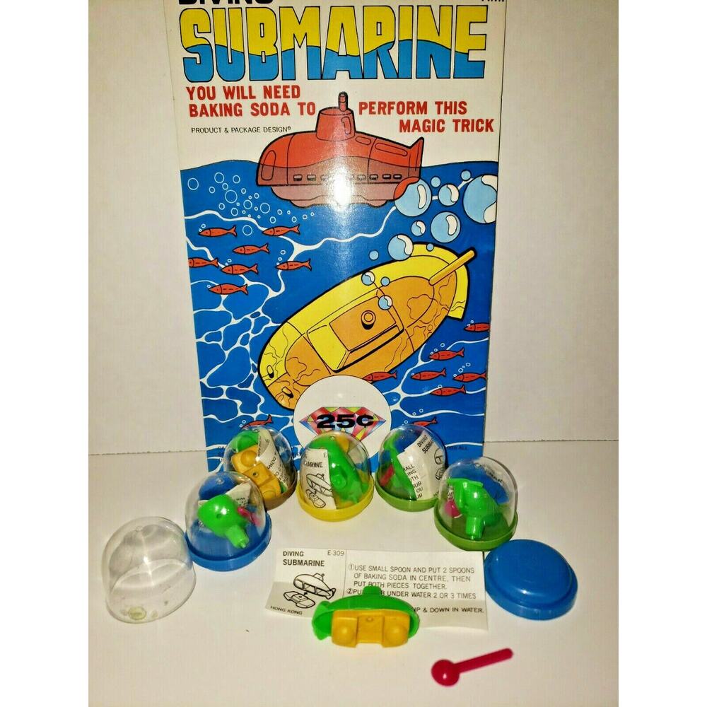 Vintage‎ 6 Baking Soda Diving Submarine Vending Machine Toy Prizes SKU 5